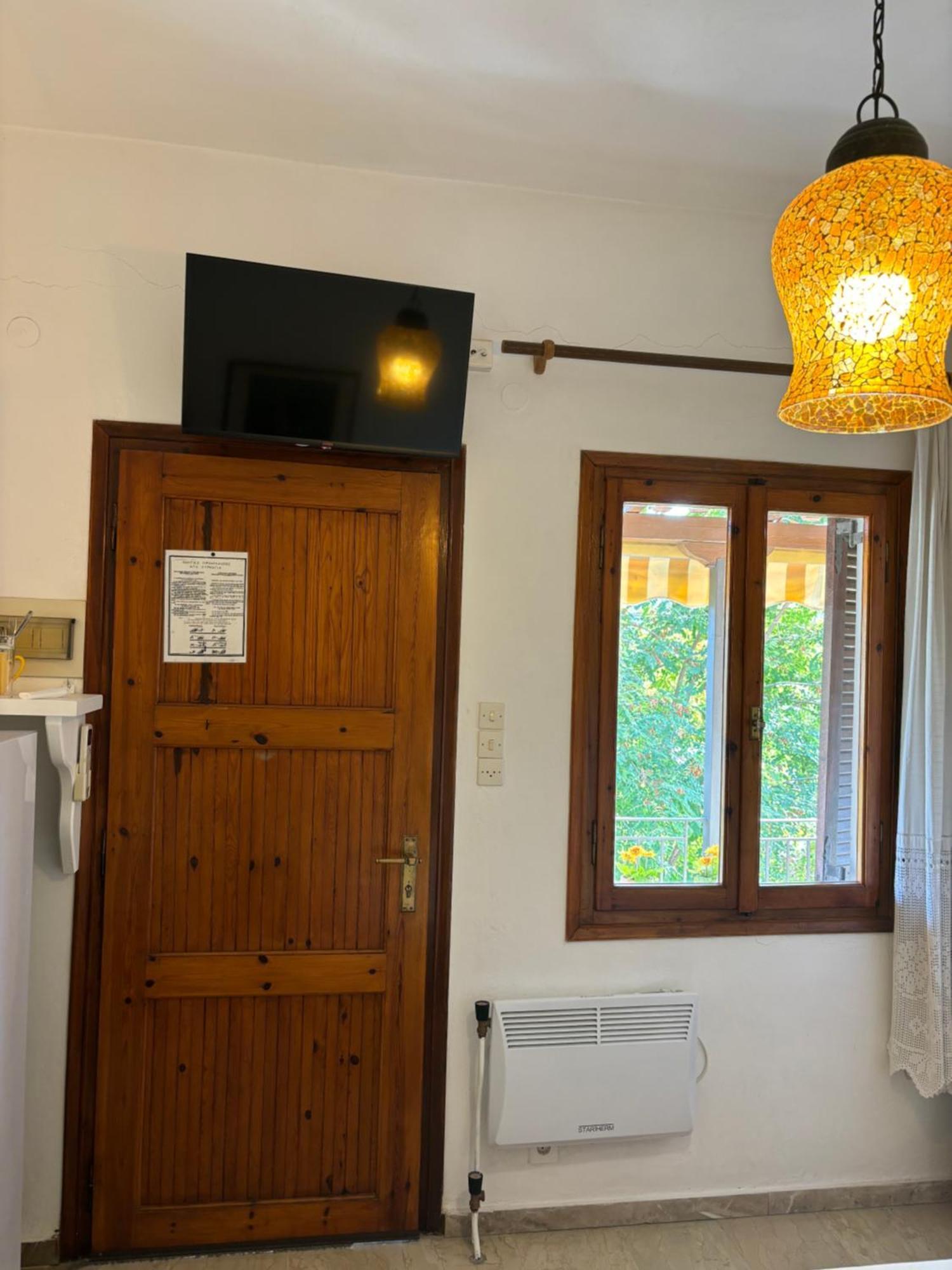 Marias Apartments Vasiliká Habitación foto